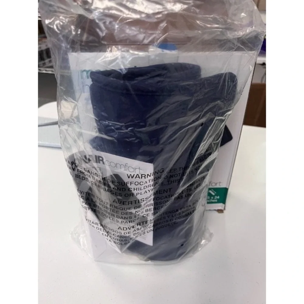 Conair Comfort Massaging Heating Pad- BRAND NEW